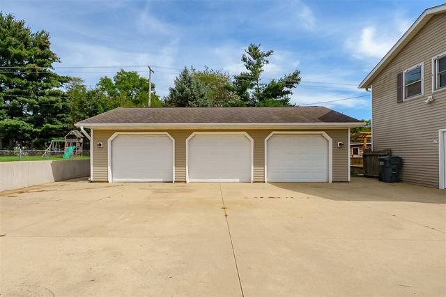 2084 N 26th Street, Kalamazoo, MI 49048