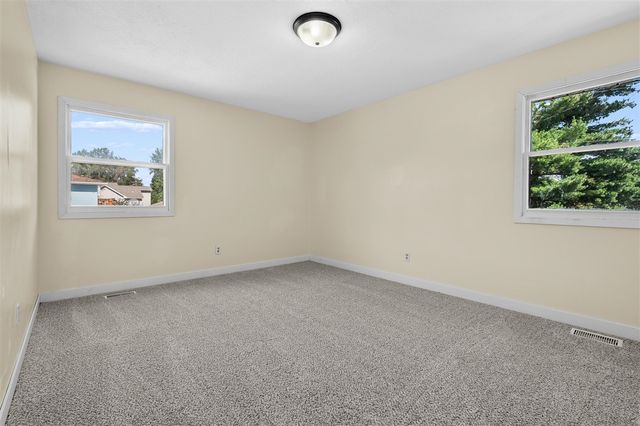 2084 N 26th Street, Kalamazoo, MI 49048