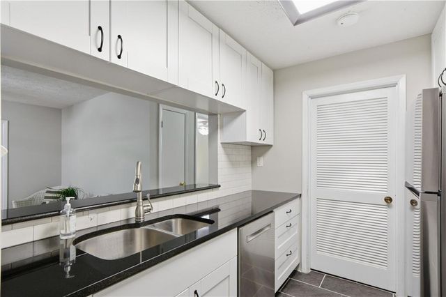 612 Tuxworth Circle, Decatur, GA 30033