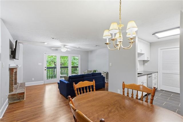 612 Tuxworth Circle, Decatur, GA 30033