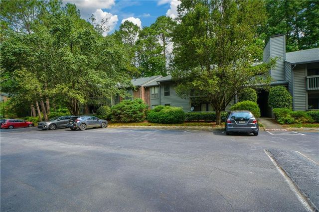 612 Tuxworth Circle, Decatur, GA 30033