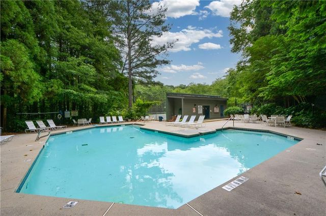 612 Tuxworth Circle, Decatur, GA 30033