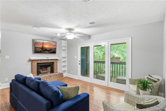 612 Tuxworth Circle, Decatur, GA 30033