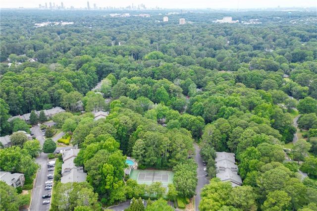 612 Tuxworth Circle, Decatur, GA 30033