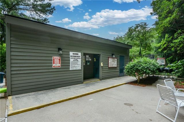 612 Tuxworth Circle, Decatur, GA 30033