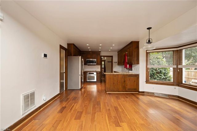4125 Duke Of Gloucester DR, Chesapeake, VA 23321