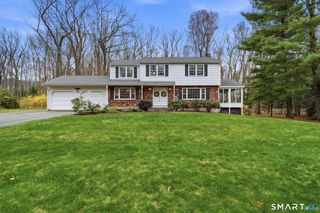 406 Eastbury Hill Road, Glastonbury, CT 06033