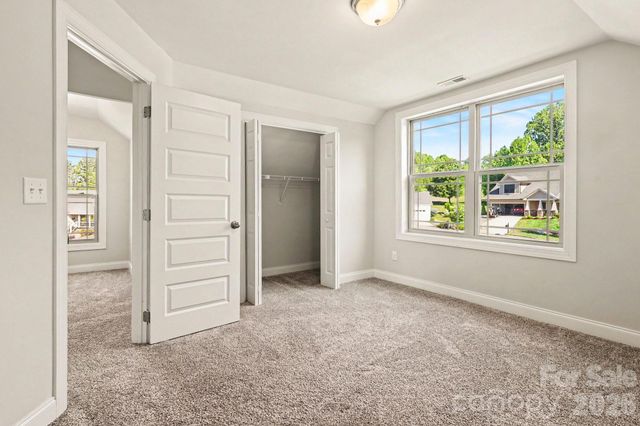 168 Triple Fairways Drive, Hendersonville, NC 28739