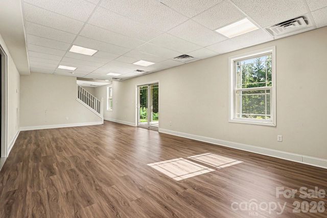 168 Triple Fairways Drive, Hendersonville, NC 28739