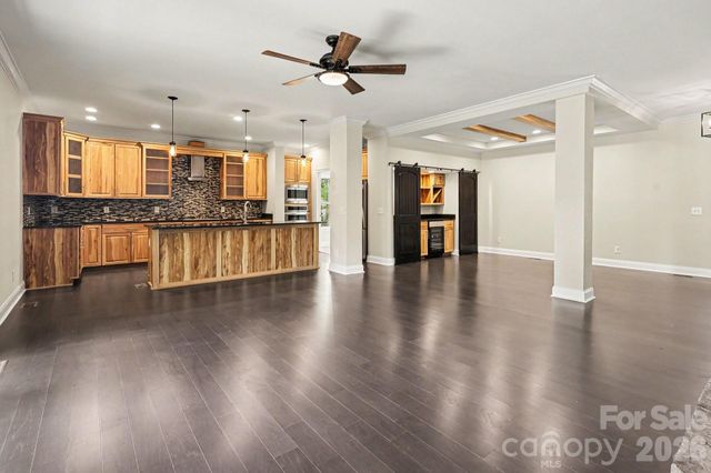 168 Triple Fairways Drive, Hendersonville, NC 28739