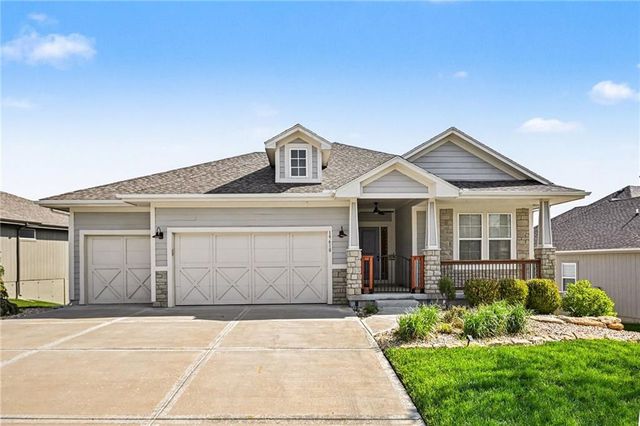 19610 W 115th Court, Olathe, KS 66061