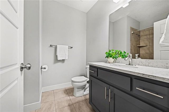 19610 W 115th Court, Olathe, KS 66061