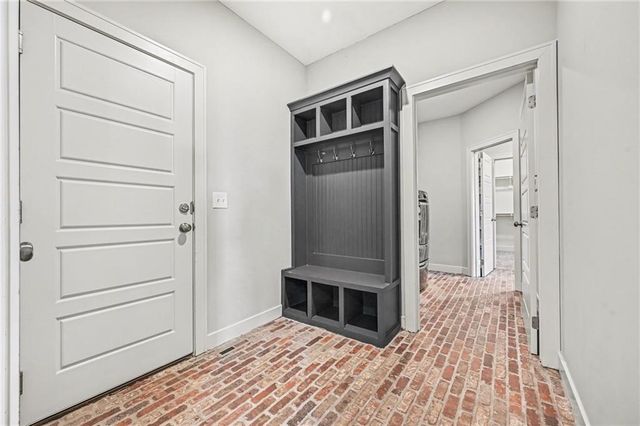 19610 W 115th Court, Olathe, KS 66061