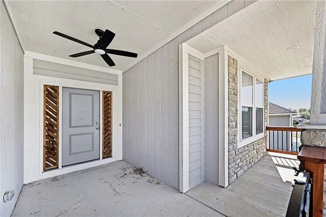 19610 W 115th Court, Olathe, KS 66061