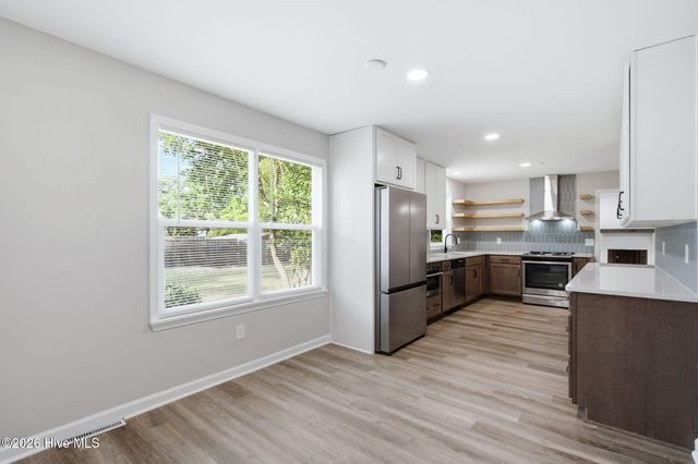 213 Shannon Drive, Wilmington, NC 28409