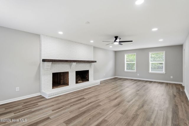 213 Shannon Drive, Wilmington, NC 28409