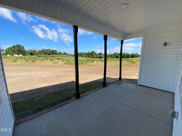 205 N Rabbit Run Drive, Smithfield, NC 27577