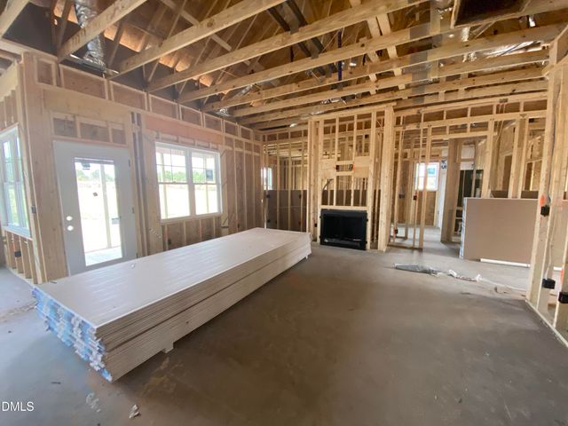 205 N Rabbit Run Drive, Smithfield, NC 27577