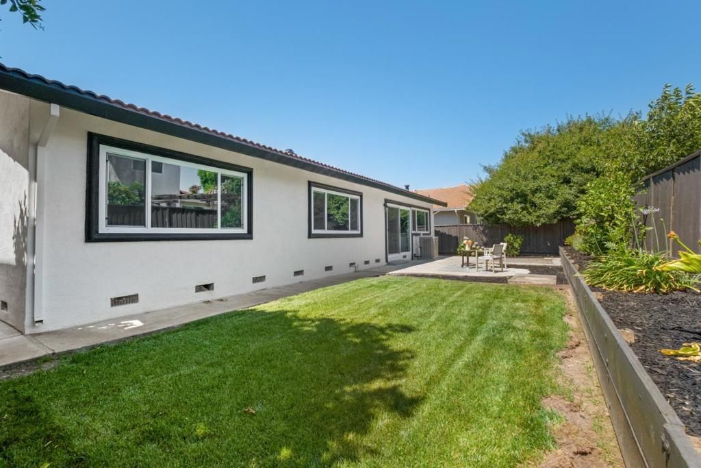 Image 2 of property listing at 2688 Mignon Drive, San Jose, CA 95132