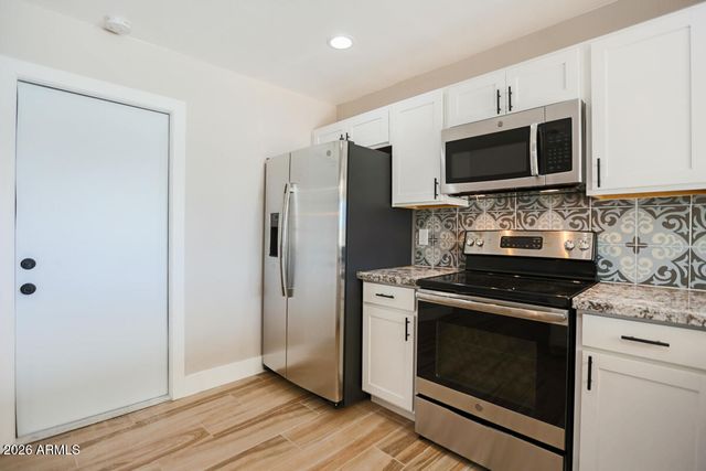 1817 E ALAMEDA Drive, Tempe, AZ 85282