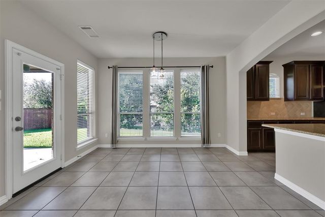 2 Maitland Court, The Woodlands, TX 77354