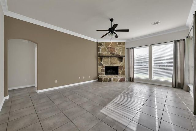 2 Maitland Court, The Woodlands, TX 77354