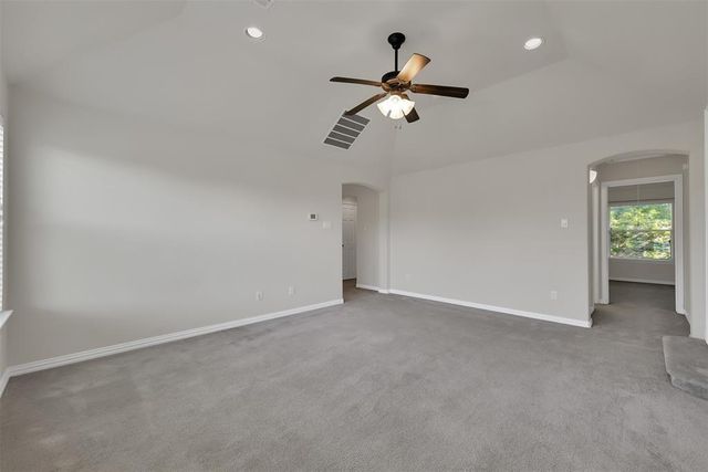 2 Maitland Court, The Woodlands, TX 77354