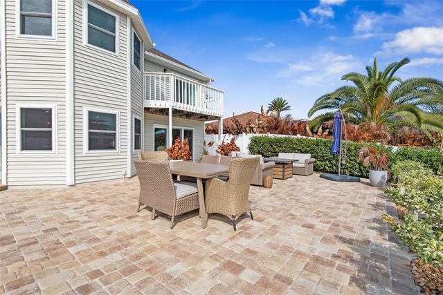 15 COLONY COURT, Palm Coast, FL 32137