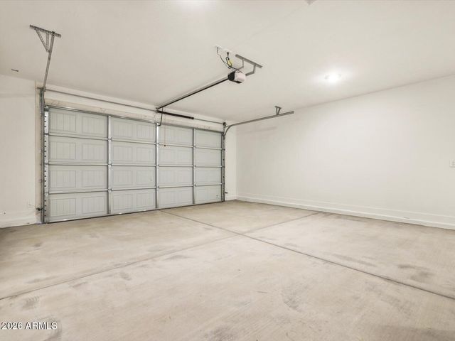 17641 W COLLEGE Drive, Goodyear, AZ 85395