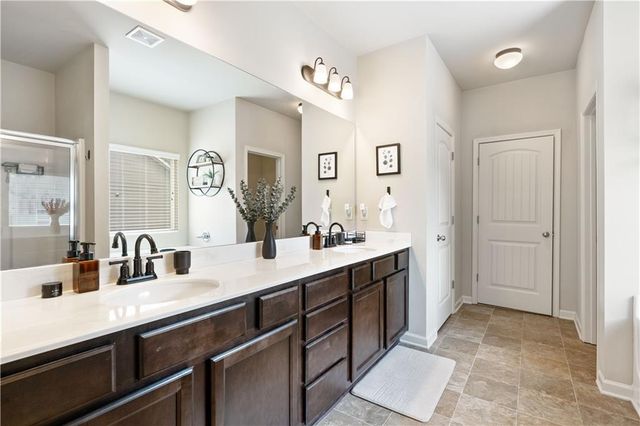 3935 Overlook Ridge Lane, Gainesville, GA 30507