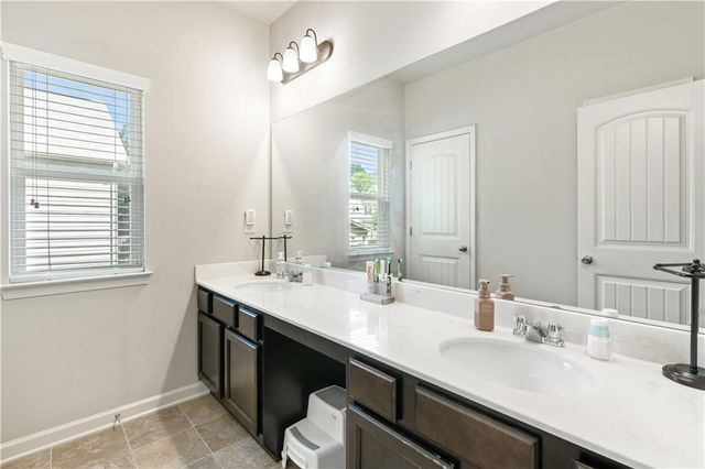 3935 Overlook Ridge Lane, Gainesville, GA 30507