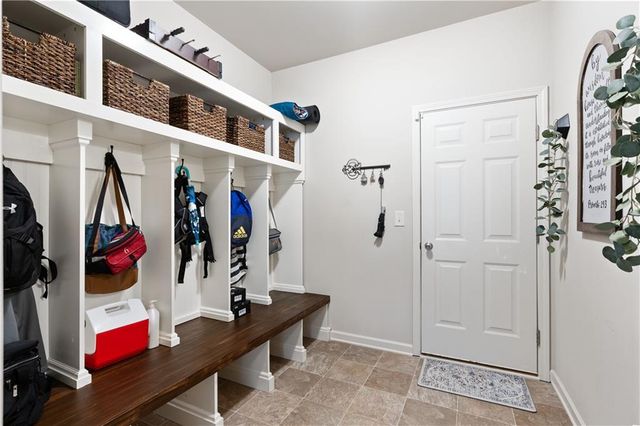 3935 Overlook Ridge Lane, Gainesville, GA 30507