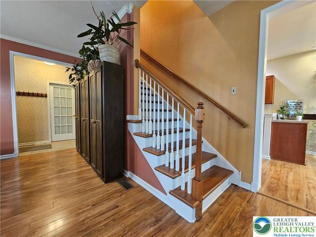 127 Willow Drive, Palmer Twp, PA 18045