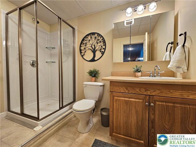 127 Willow Drive, Palmer Twp, PA 18045