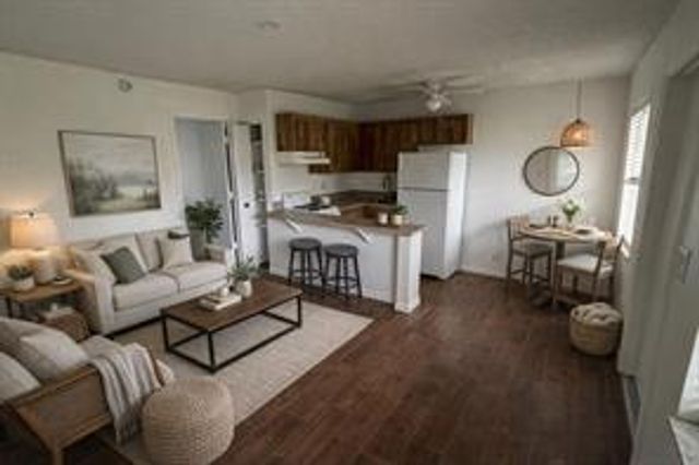 5156 NE 6th Avenue 205, Oakland Park, FL 33334