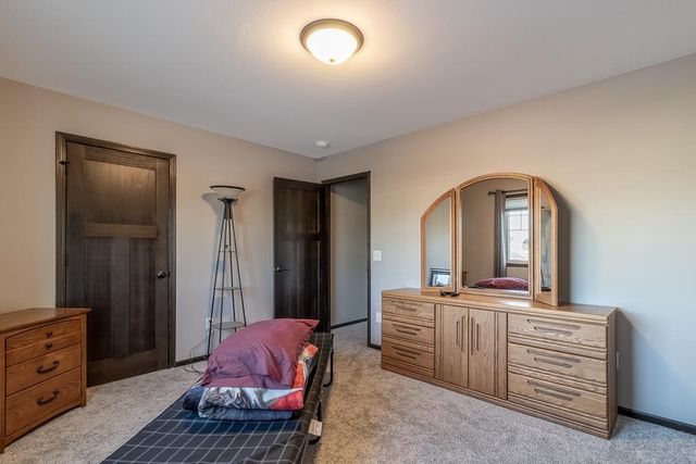 2021 Bluestem Drive, Mankato, MN 56001