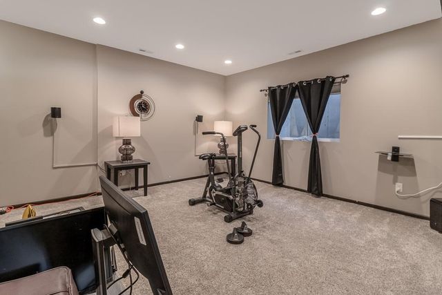 2021 Bluestem Drive, Mankato, MN 56001