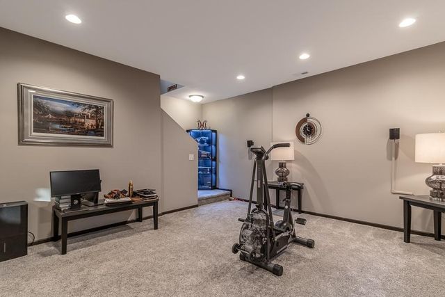 2021 Bluestem Drive, Mankato, MN 56001