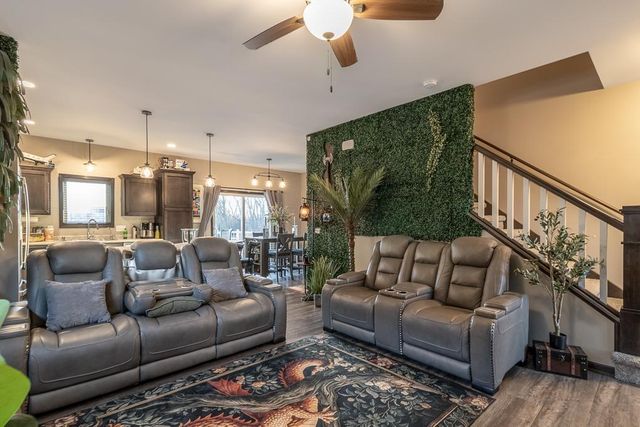 2021 Bluestem Drive, Mankato, MN 56001