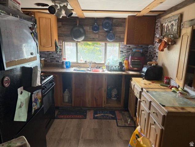 360 CHINLE AVE, Moab, UT 84532