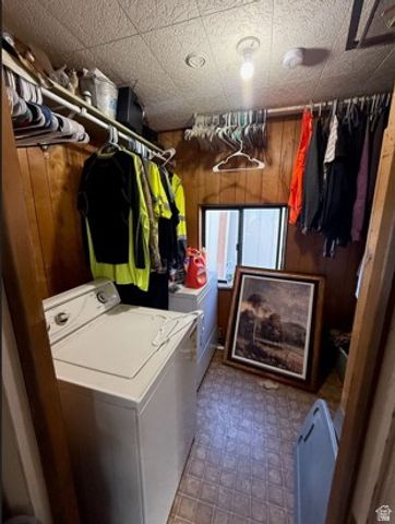 360 CHINLE AVE, Moab, UT 84532