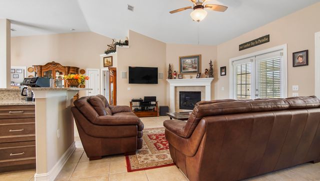 174 Mango Lane, Freeport, FL 32439