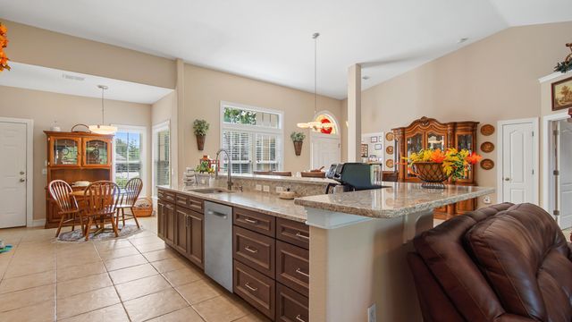 174 Mango Lane, Freeport, FL 32439