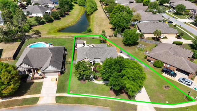 174 Mango Lane, Freeport, FL 32439