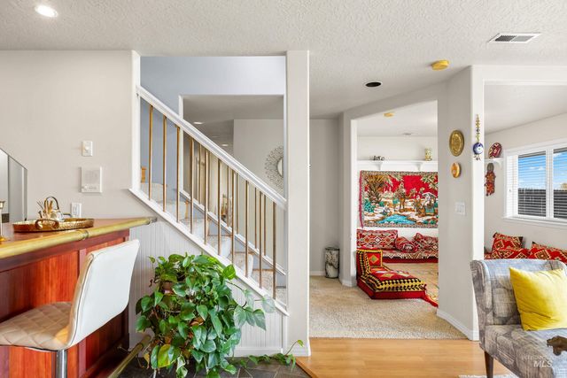 8464 W Thunder Mountain Dr, Boise, ID 83709