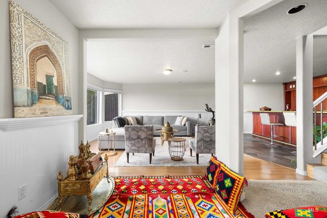 8464 W Thunder Mountain Dr, Boise, ID 83709