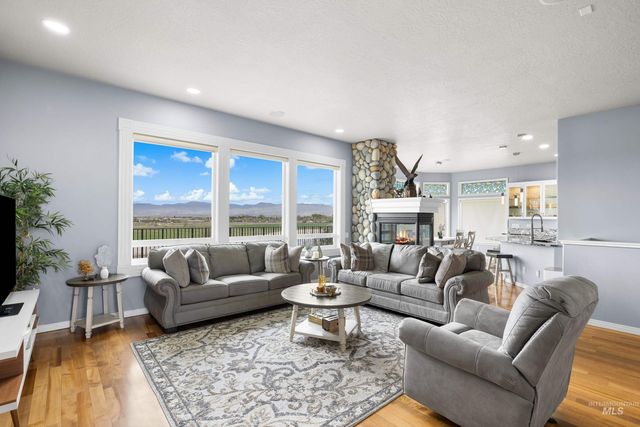 8464 W Thunder Mountain Dr, Boise, ID 83709