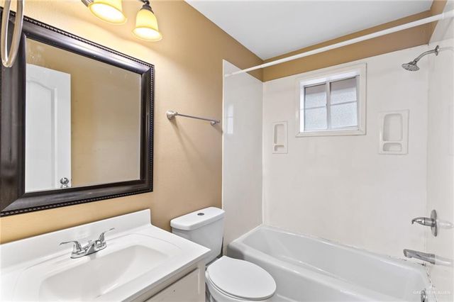 1513 Acme Lane, Edinburg, TX 78541