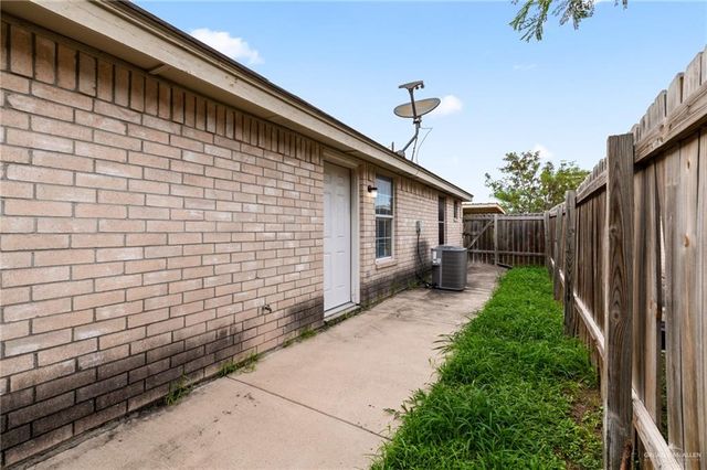 1513 Acme Lane, Edinburg, TX 78541