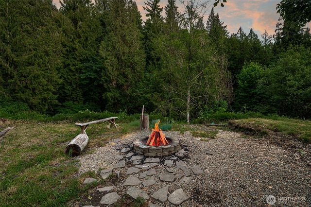 136 Charleston Drive, Kalama, WA 98625